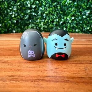 Squish-a-longs by Squishmallows Vampire & Coffin Bundle